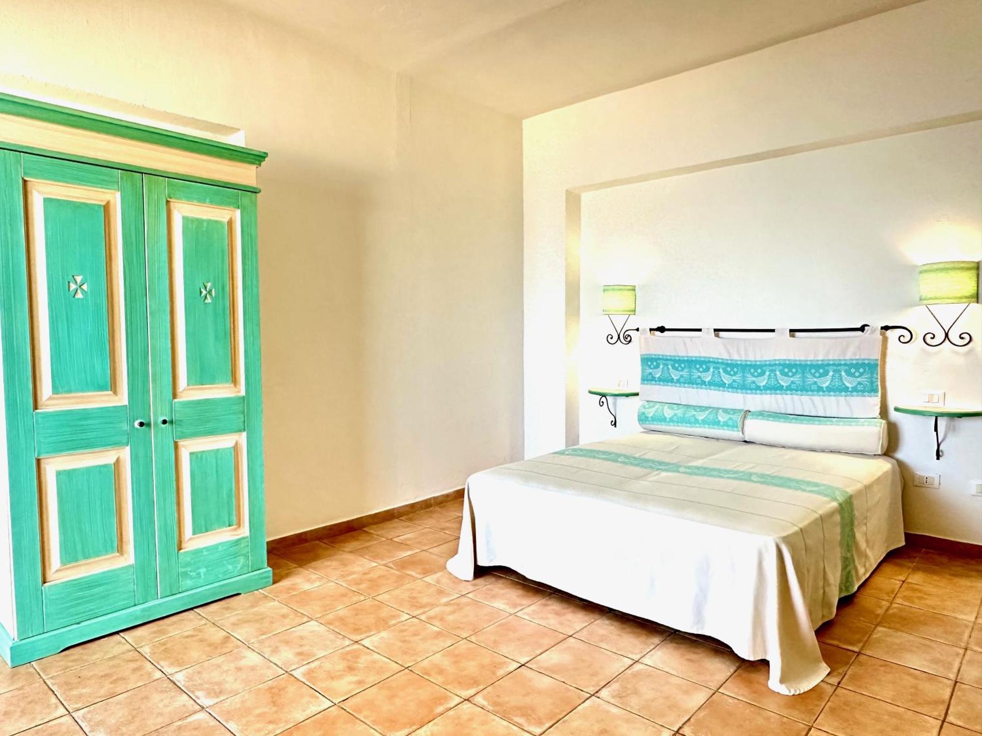 Acqua Di Mare Hotel E Resort Sorso Exterior photo