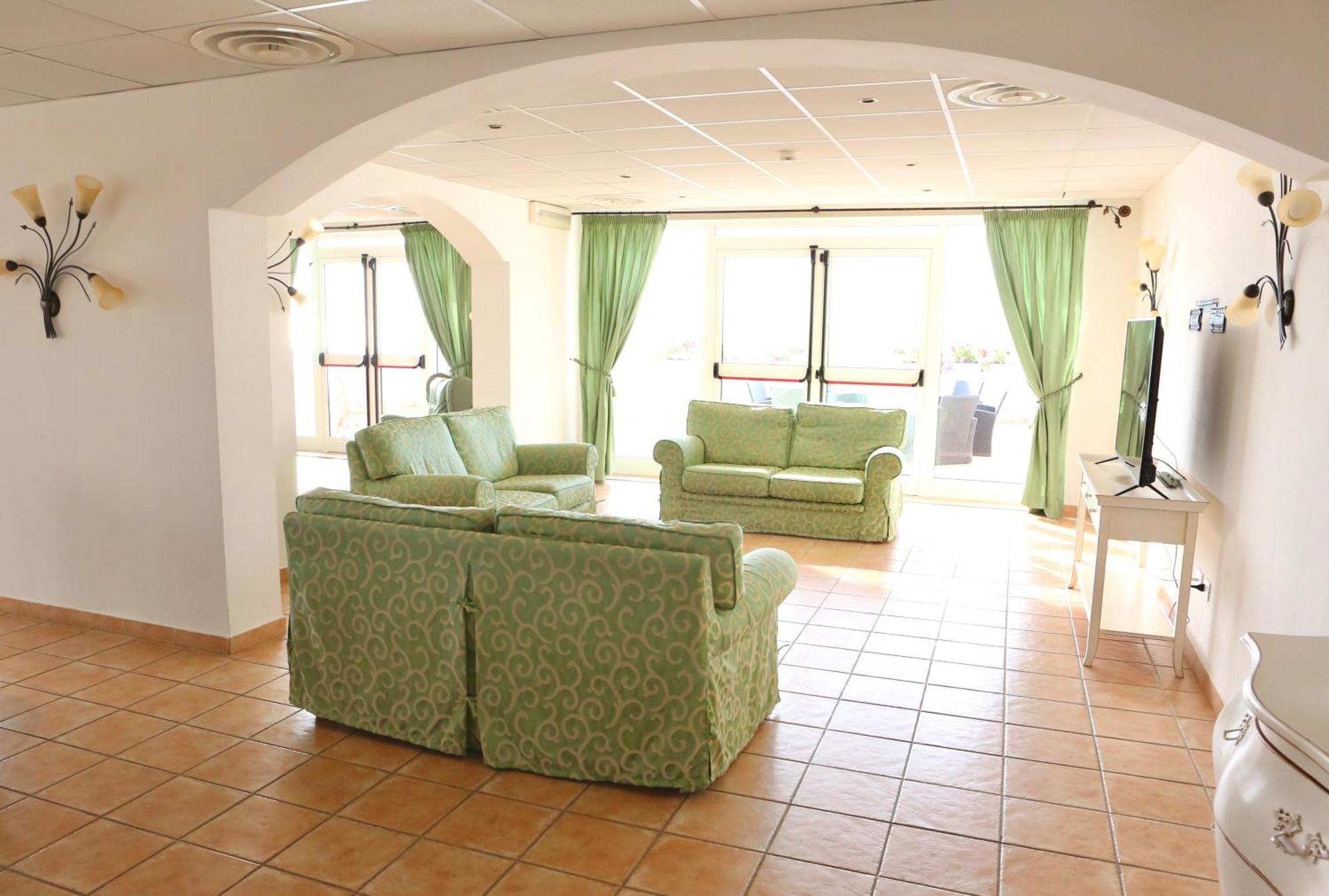 Acqua Di Mare Hotel E Resort Sorso Exterior photo